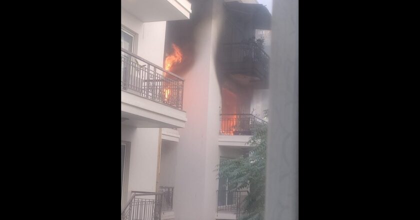 गुरुग्राम की पॉश सोसाइटी Anant Raj Estate के लग्जरी फ्लैट में भीषण आग, सुरक्षा दावों की खुली पोल