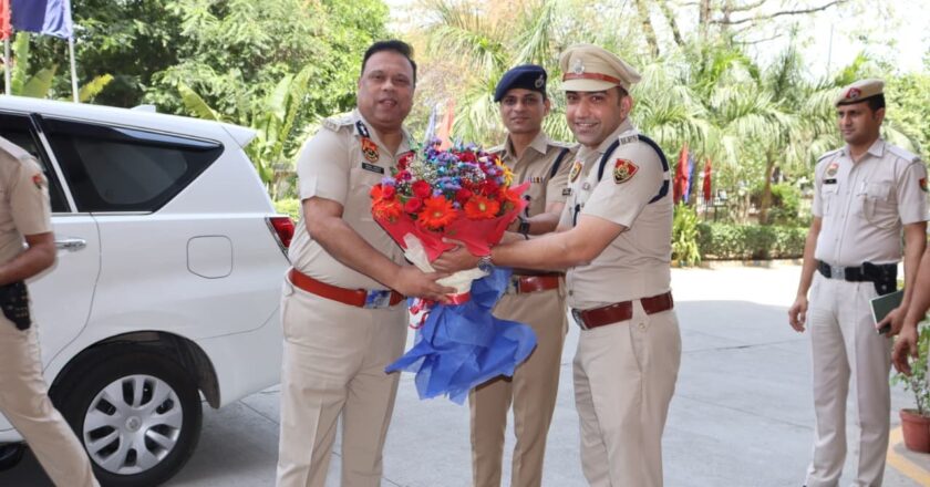 IPS शिवास कविराज ने संभाला गुरुग्राम Police Commissioner का पदभार; ‘अपराध मुक्त शहर और सुरक्षित ट्रैफिक प्राथमिकता’